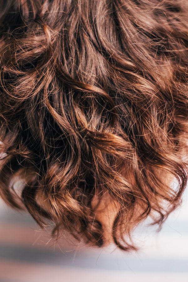 Các vấn đề về tóc thường gặp ai cũng có thể gặp phải & Cách khắc phục